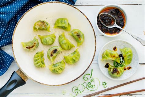  Jining Şehri Küşlemeleri: Ispanaklı ve Baharatlı Bir Lezzet Yolculuğu!